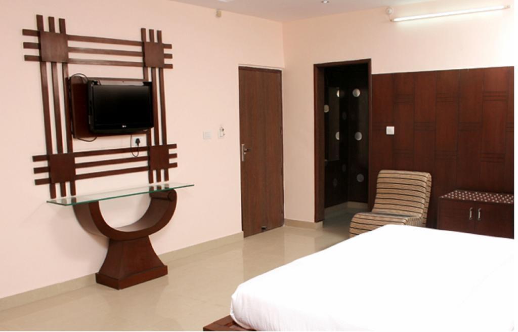 Hotel Jasmine Haridwar Ngoại thất bức ảnh