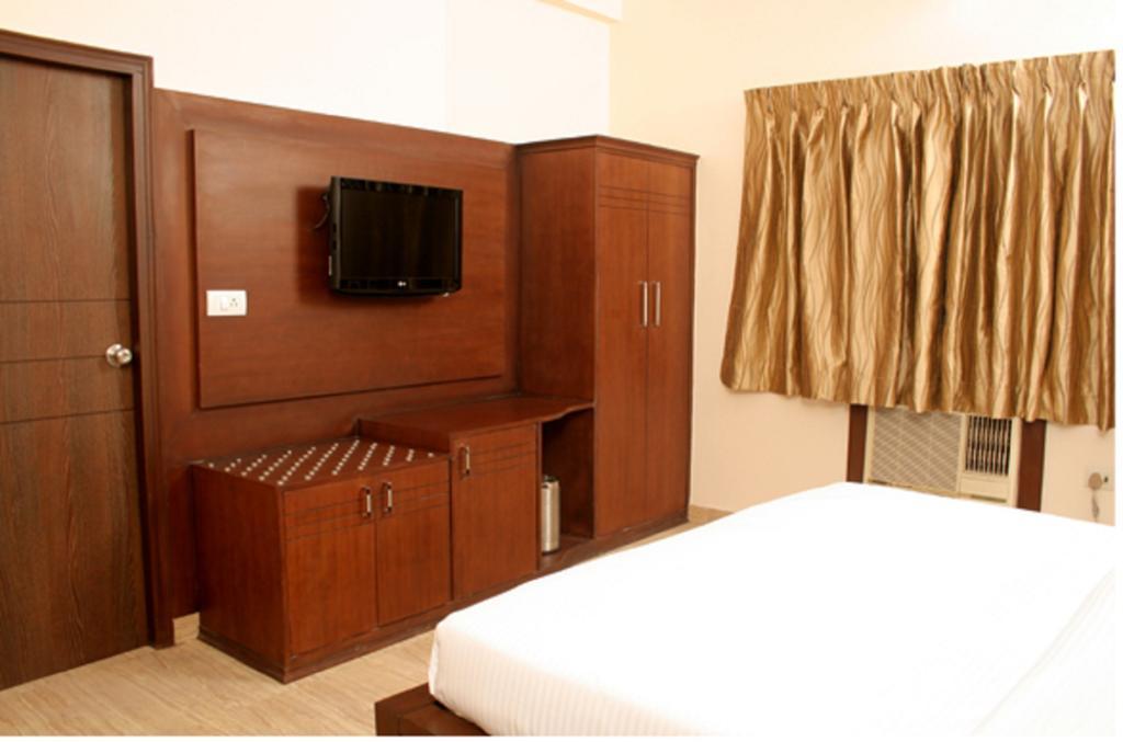 Hotel Jasmine Haridwar Ngoại thất bức ảnh